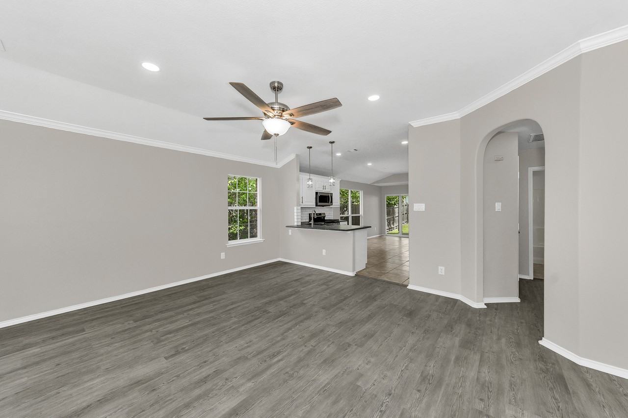 2201 Sweetwood Dr - Photo 3 of 27