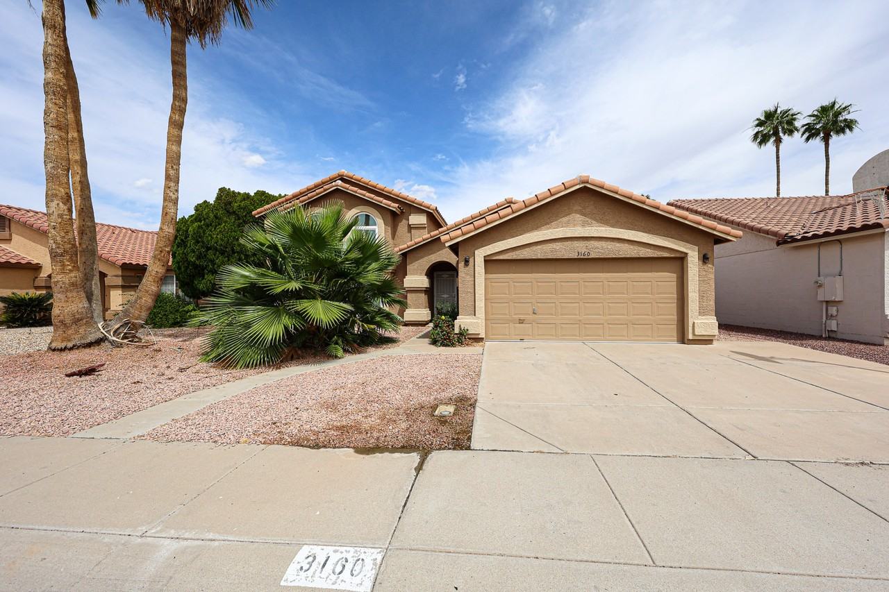 3160 W Frankfurt Dr - Photo 3 of 45