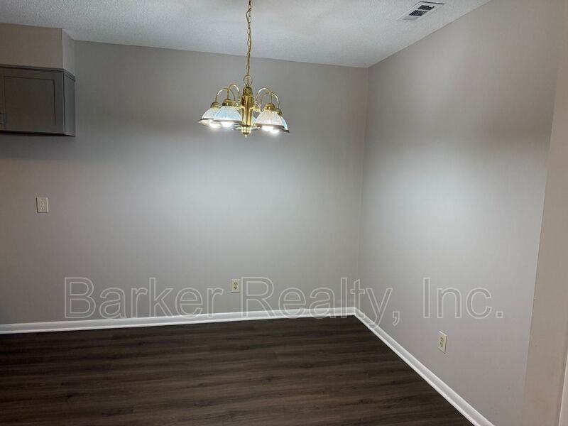 205 E Ransom St #3D - Photo 3 of 9
