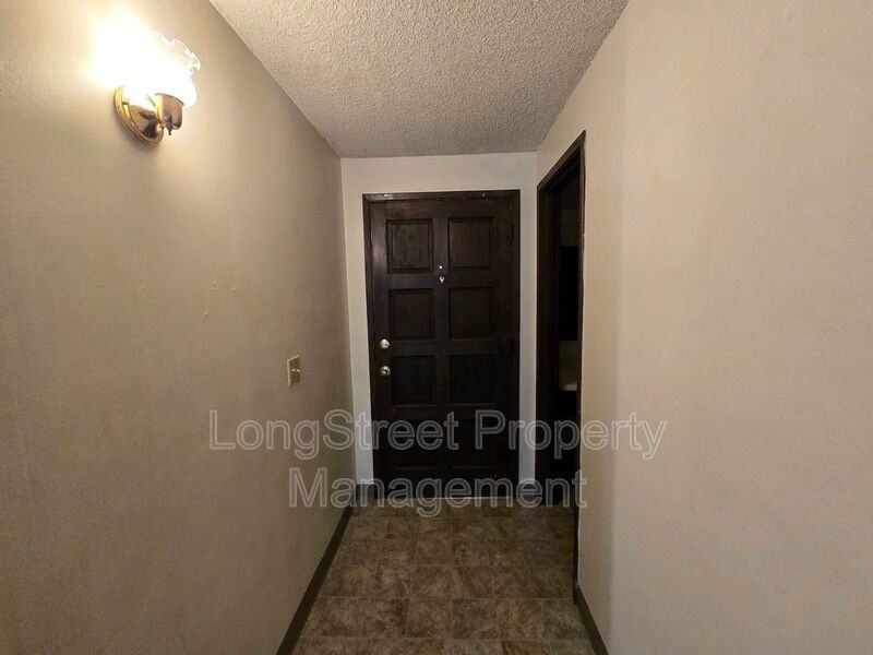 2145 Nw Highland Dr #2 - Photo 5 of 22