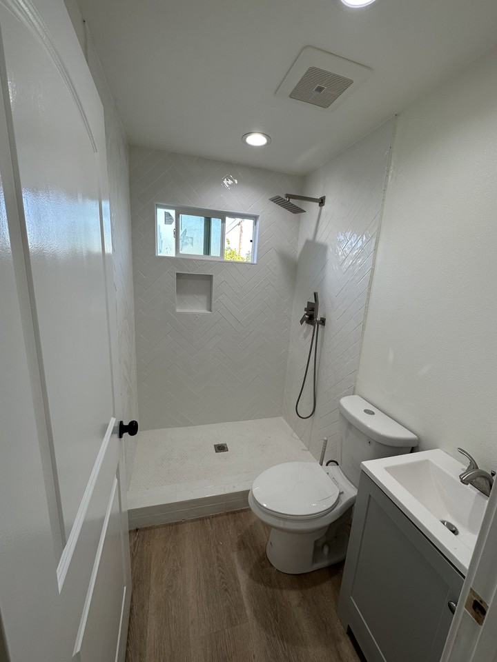 10730 Crockett St #NA - Photo 5 of 6