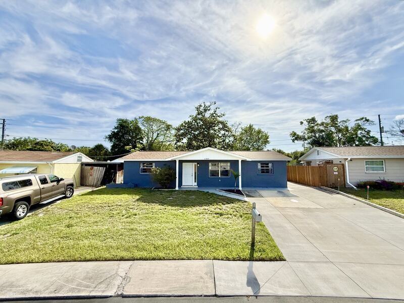 1300 Classic Dr - Photo 3 of 50