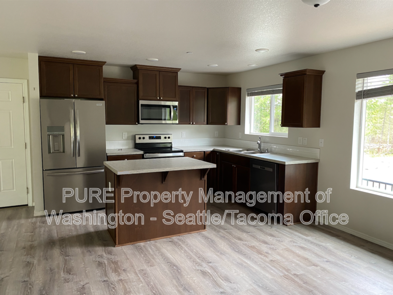 2815 416th St E #ADU - Photo 2 of 21