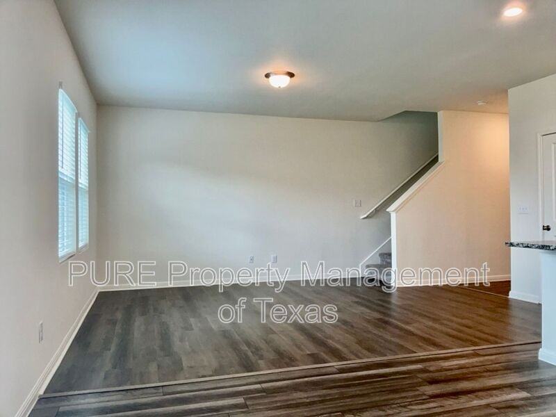 109 Pronghorn St - Photo 3 of 24