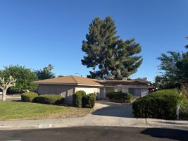 featured image of 14236 Oxford Pl