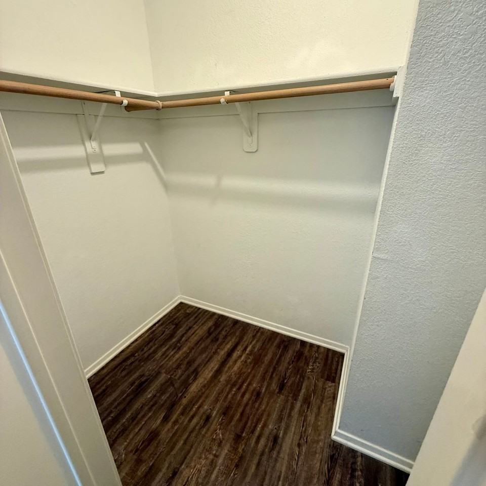 306 Williams Rd - Photo 7 of 10