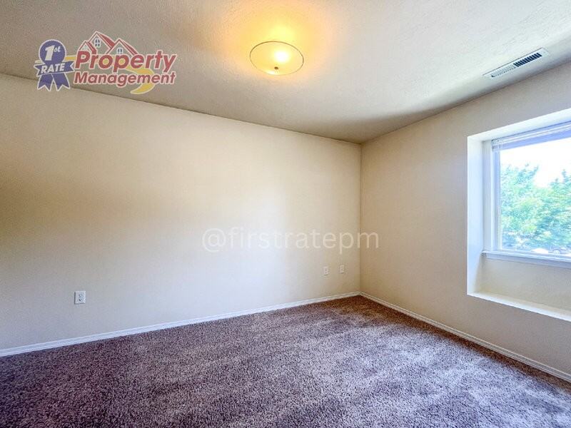 6235 W Tierra Ln #102 - Photo 7 of 45