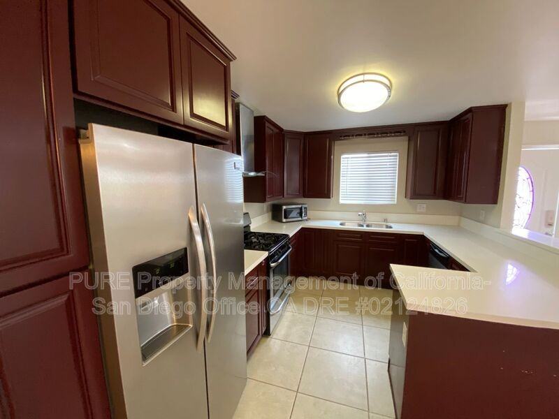 3924 Glading Dr - Photo 3 of 15