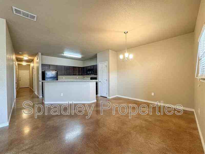 7103A Cameron Park Rd - Photo 4 of 14