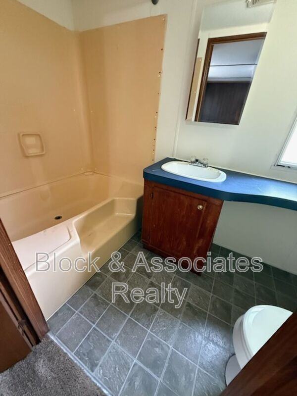 1066 Worthville Rd - Photo 7 of 7