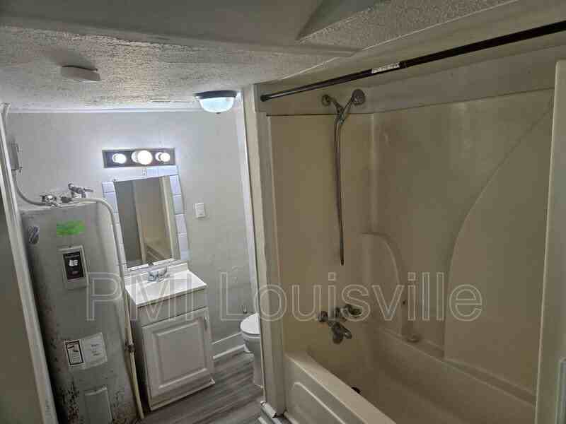 451 N 25th St - Photo 7 of 19