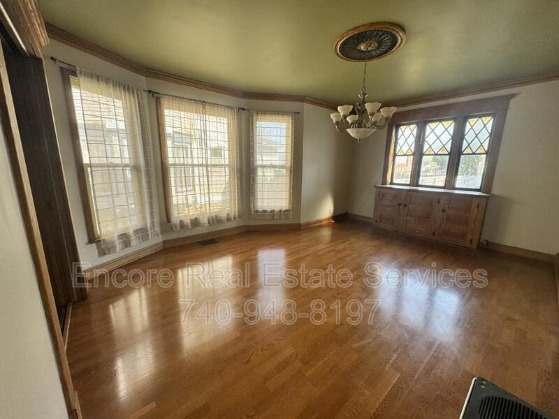 486 Hudson Ave - Photo 5 of 25