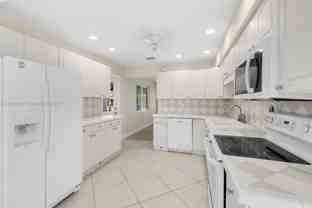 330 Northeast 42nd Court - Photo 1 of 1