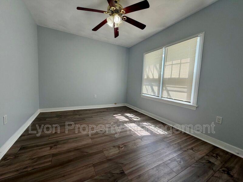 238 Newland Ave #2F - Photo 3 of 8
