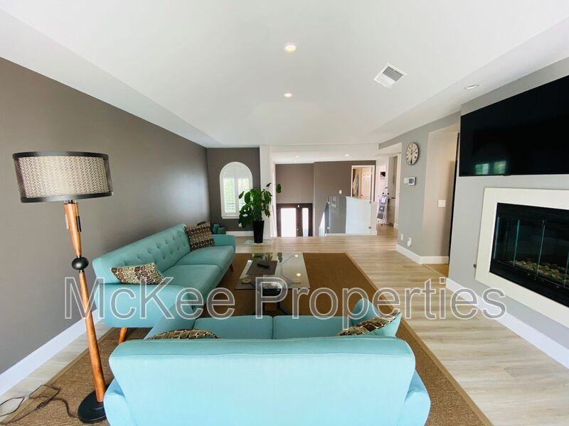 33 Port Royale Rd - Photo 3 of 16