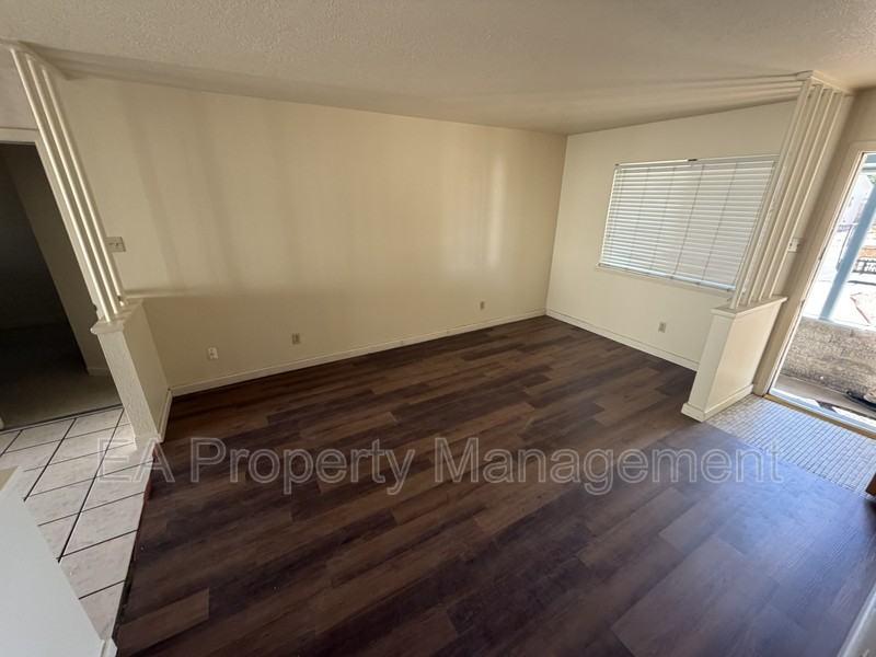 1732 Muriel St Ne - Photo 2 of 14