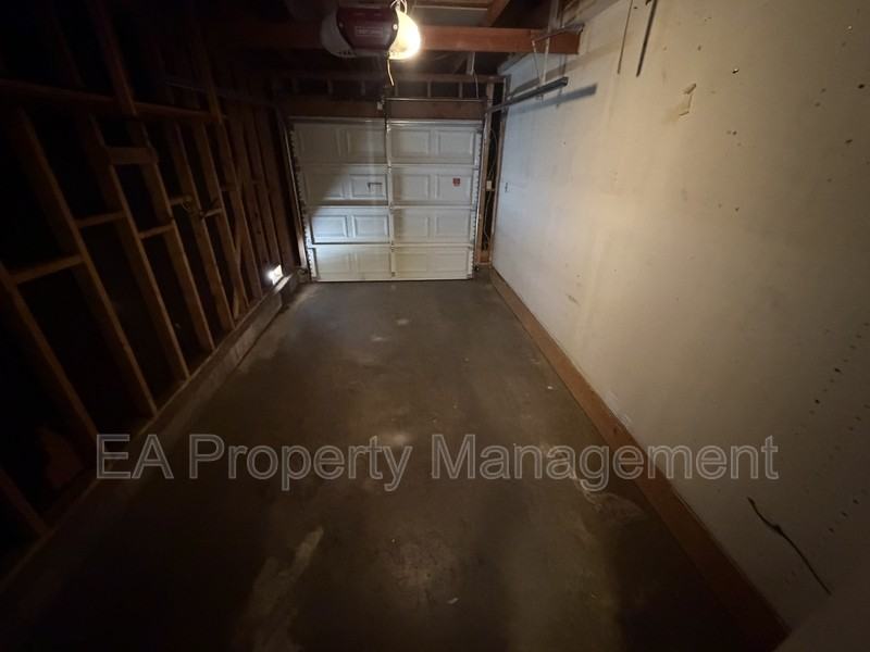 1732 Muriel St Ne - Photo 6 of 14