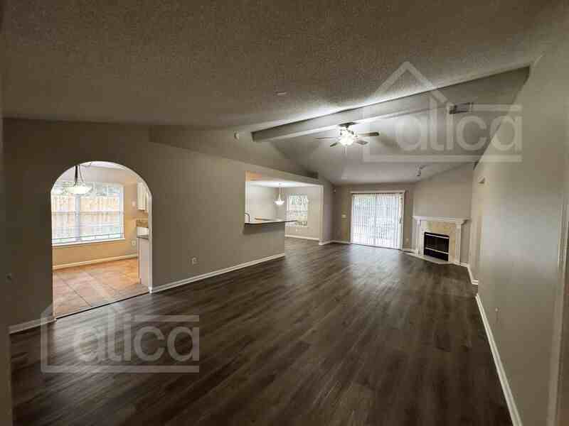 7863 Spring Branch Dr S - Photo 2 of 16