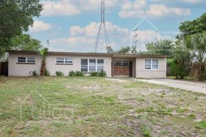 featured image of 2108 Emeralda Dr