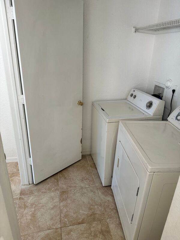 701 4th St - Photo 5 of 16