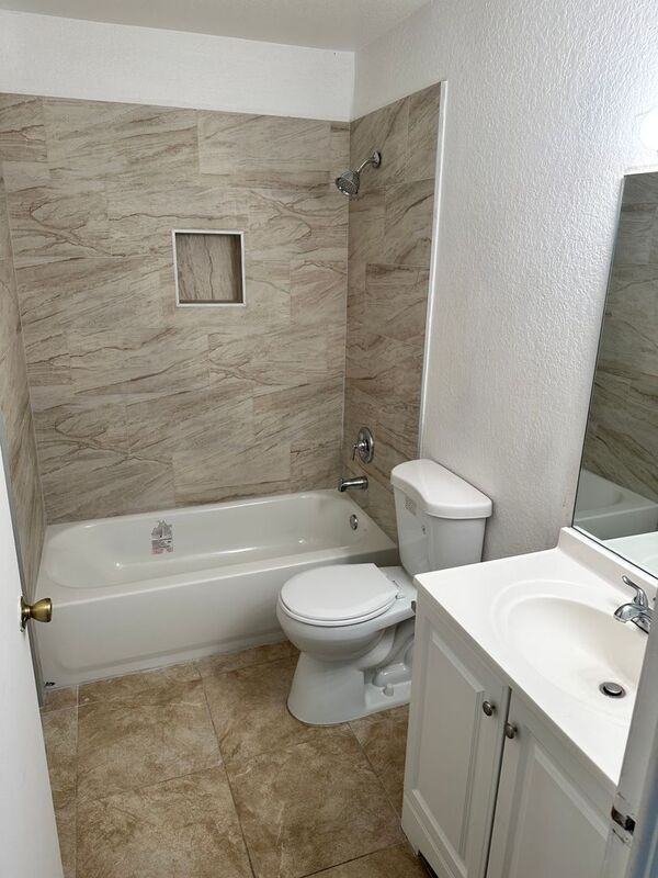 701 4th St - Photo 6 of 16