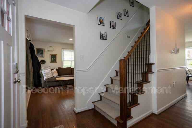 6197 Edwards Dr - Photo 6 of 41