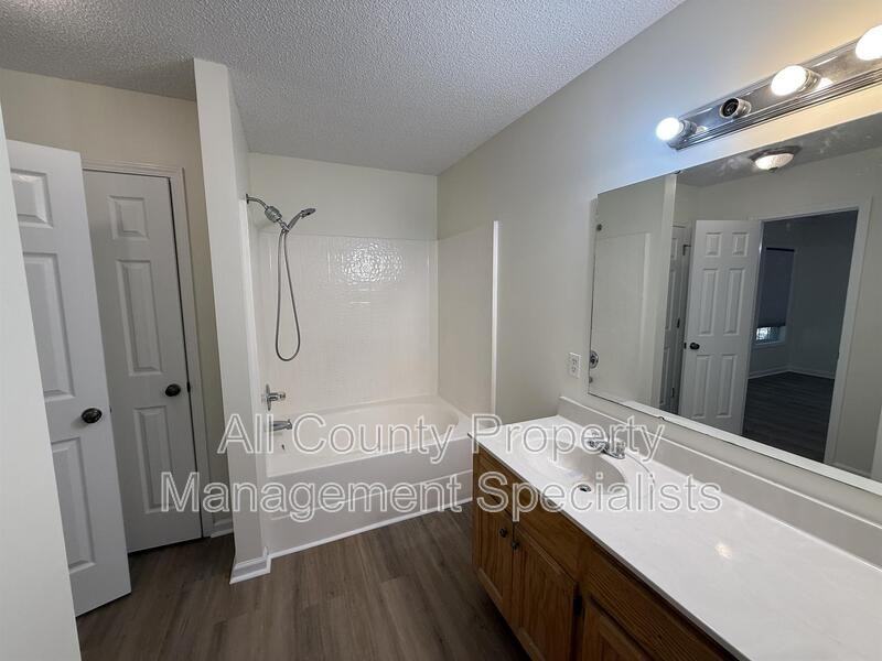 3690 Oleander Dr - Photo 7 of 11