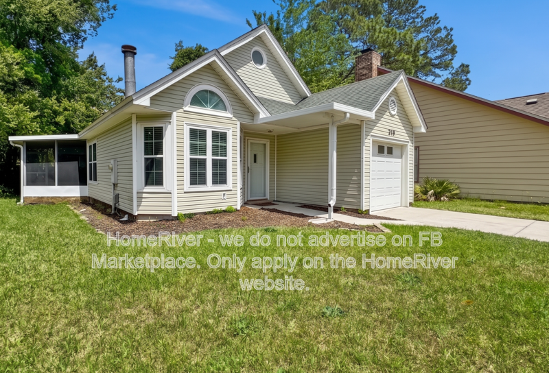 2817 Old Carriage Ln - Photo 2 of 13