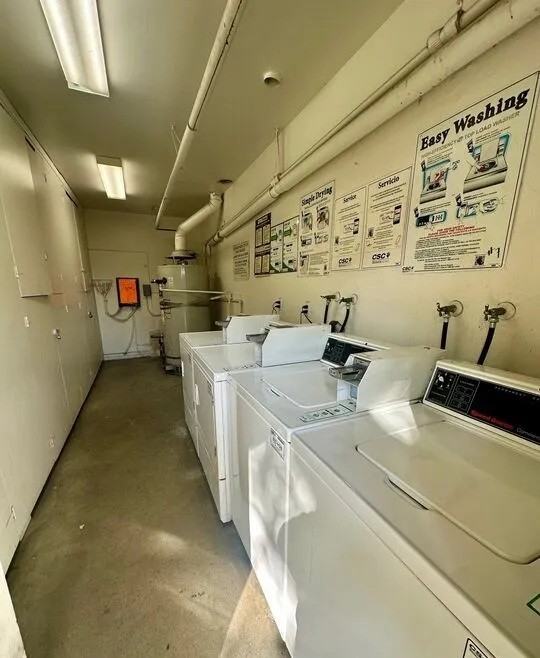 7131 Coldwater Canyon Ave #11 - Photo 7 of 13