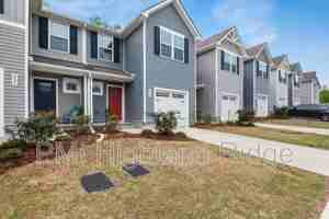featured image of 828 Knox Crest Dr