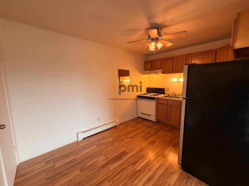 105 Harrington Ave #15 - Photo 4 of 11