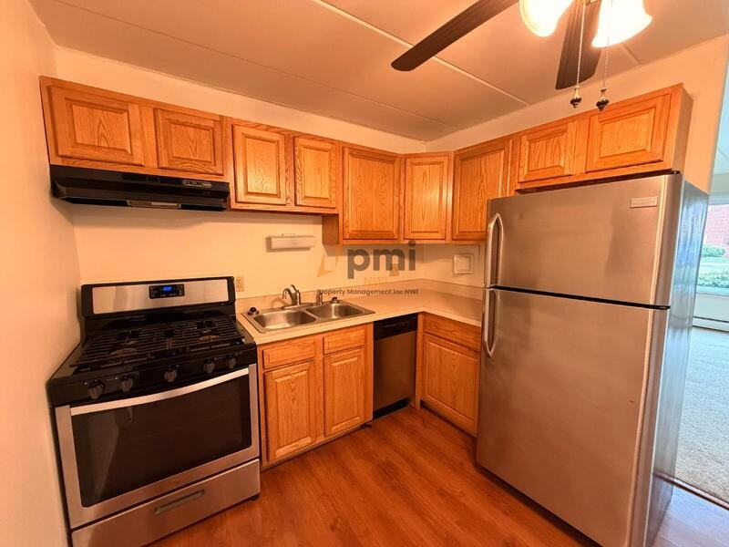 105 Harrington Ave #10 - Photo 3 of 10