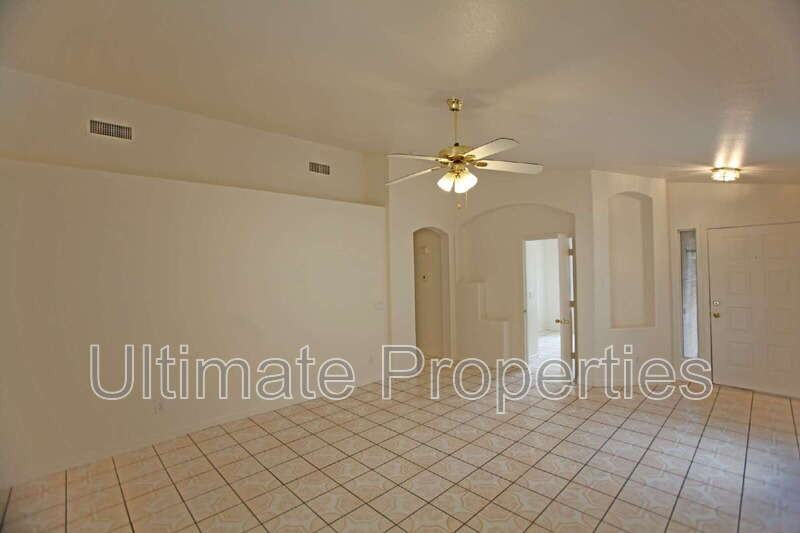 1810 N 88th Ave - Photo 2 of 11