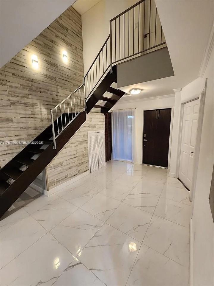 9923 West Atlantic Boulevard #9923 - Photo 2 of 33