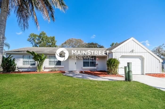 353 Sw Belmont Cir - Photo 3 of 15