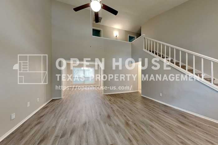 6869 Dogwood Ct - Photo 5 of 24