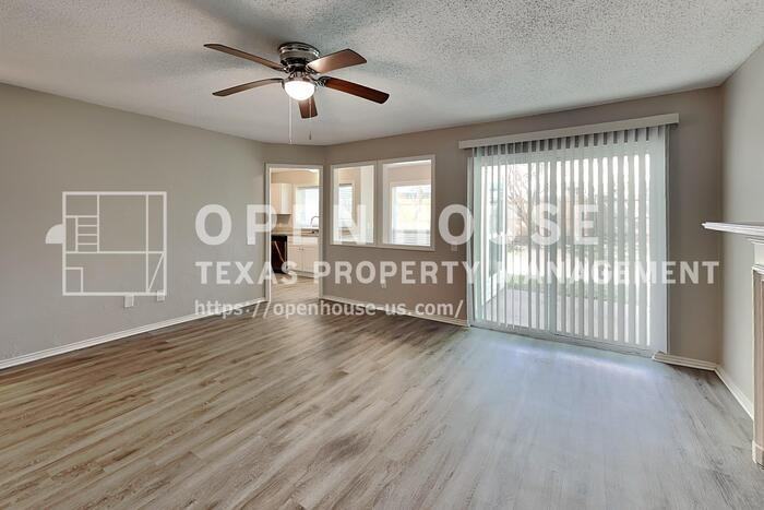 6869 Dogwood Ct - Photo 6 of 24