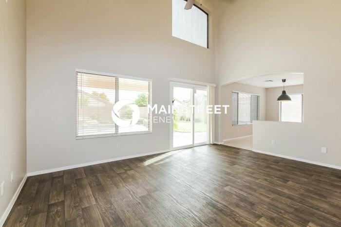 7013 W Aire Libre Ave - Photo 3 of 17