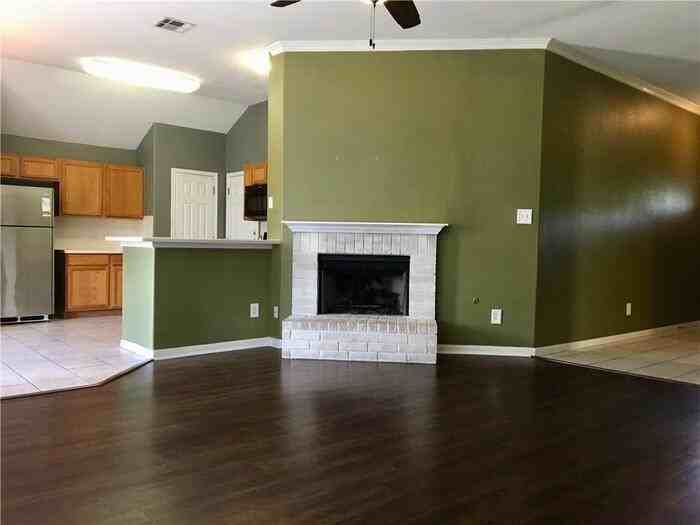 1010 Gulf Way - Photo 2 of 18