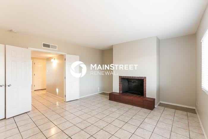 3810 W Townley Ave - Photo 3 of 16