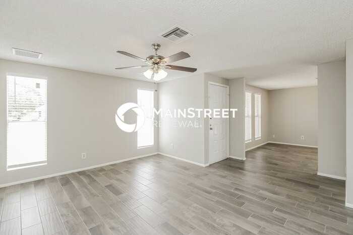 2100 N Comanche Dr - Photo 4 of 16