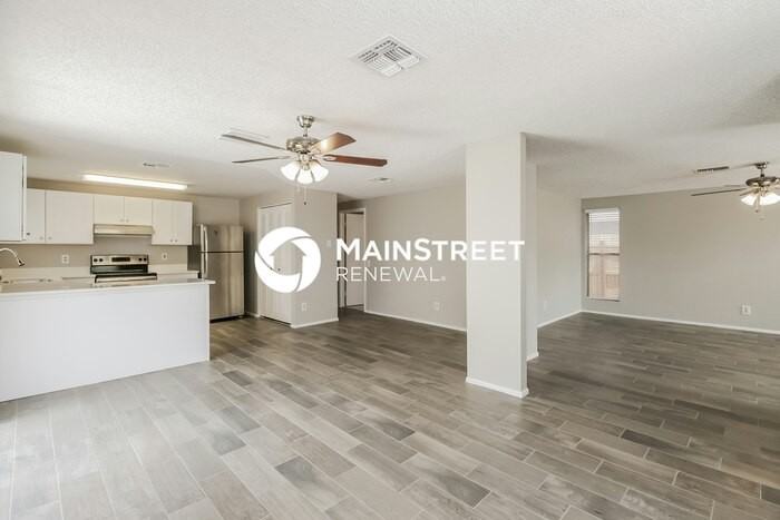 2100 N Comanche Dr - Photo 5 of 16