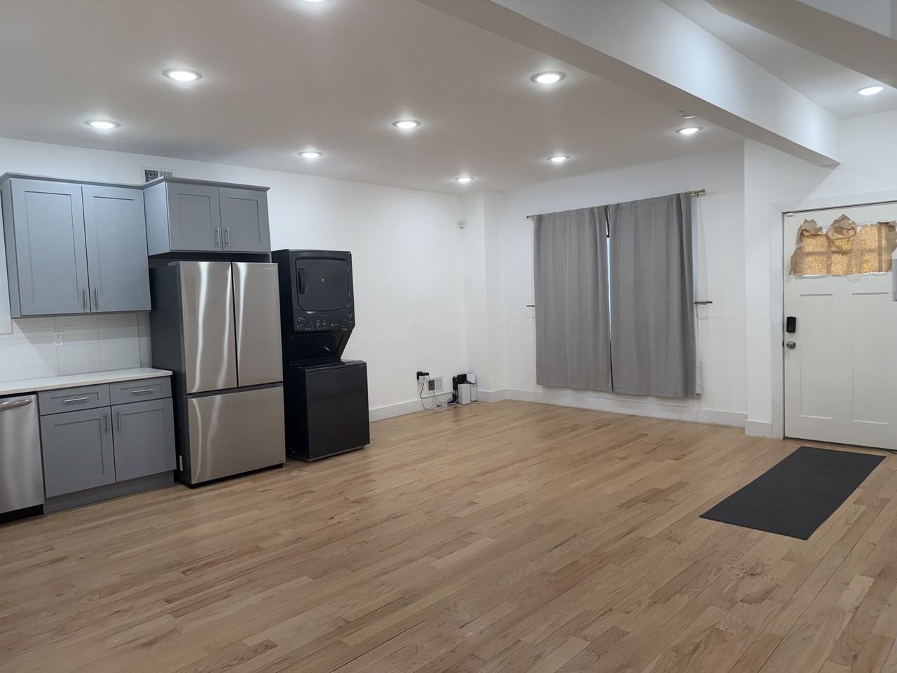 492 South 20th Street #1 - Photo 6 of 19