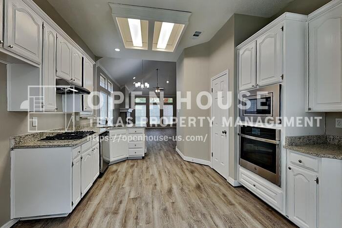 2400 Sunflower Ln - Photo 6 of 20