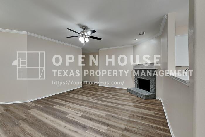 8845 Noontide Dr - Photo 5 of 20