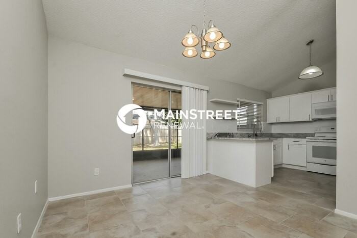 808 Pebblewood Dr - Photo 5 of 16