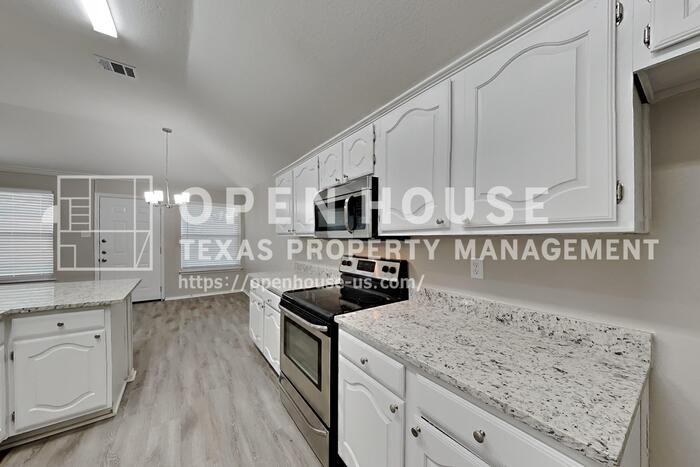 853 Atchison Dr - Photo 6 of 22