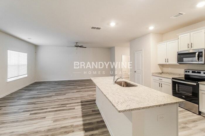 238 Limestone Cir - Photo 5 of 24