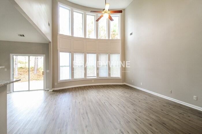 85 Bunting Pl - Photo 3 of 25