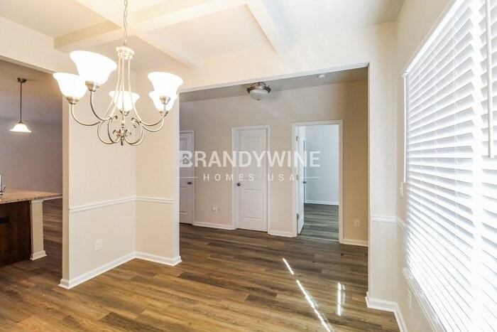 604 Armitage Way - Photo 7 of 25